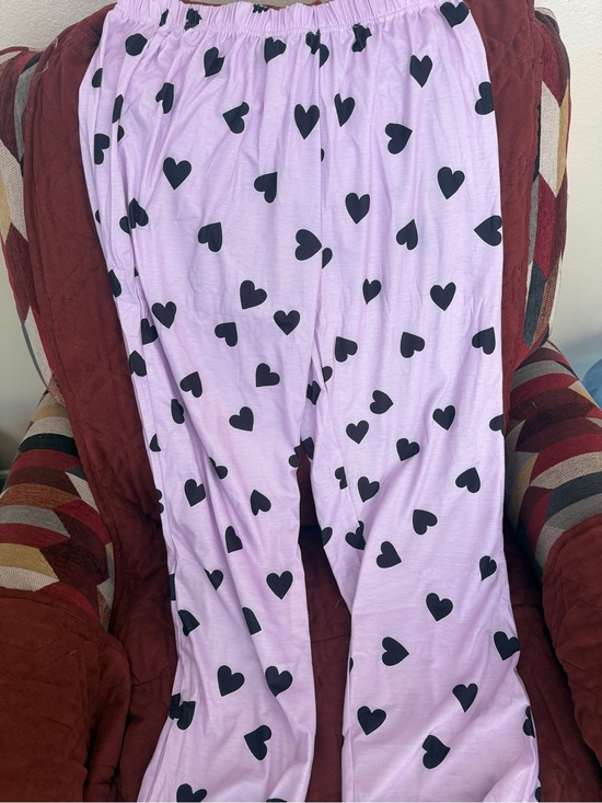 Unknown Other - Women’s Lavender Heart Print Pajama Pants